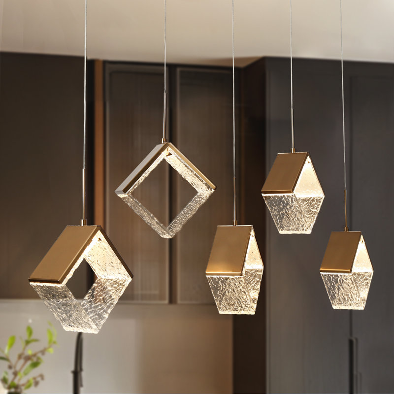 Luminaire suspendu pour îlot de cuisine à 5 lumières de 40,7 pouces de large Zeinab