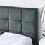 Structure de lit double en velours avec accoudoirs rembourrés confortables