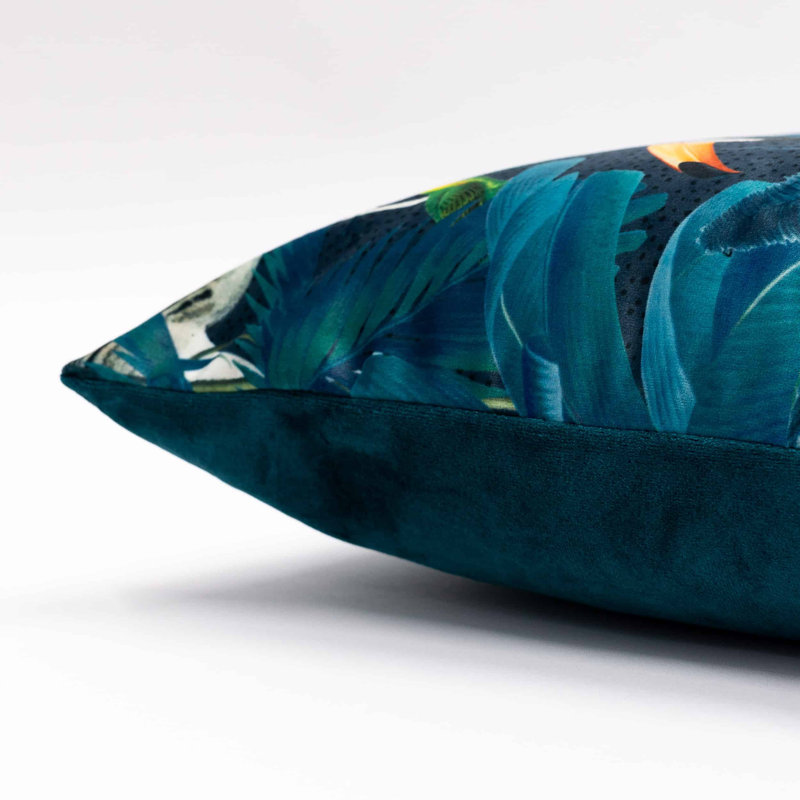 Blue Cushion, 58x58cm, Synthetic filled