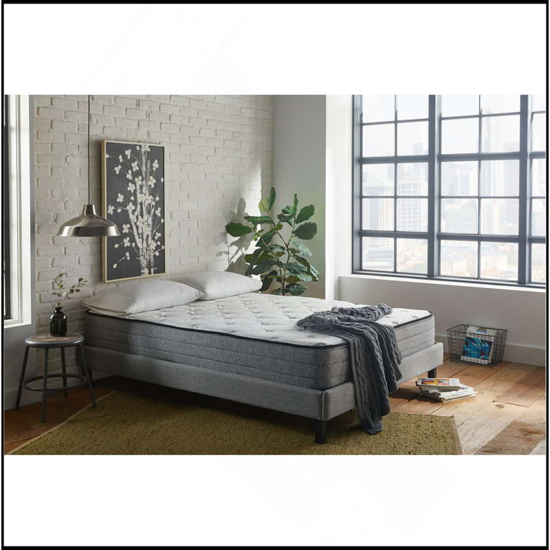 Matelas 10 po avec ressorts ensachés 884, Grand lit