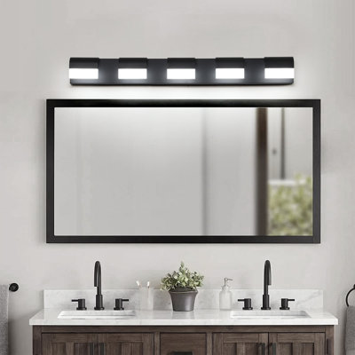 Éclairage pour salle de bain 5 lumières DEL Modern