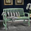 Banc charmant en bois couleur menthe pour l'intérieur et l'extérieur, ajoutant une touche d'élégance à votre espace.