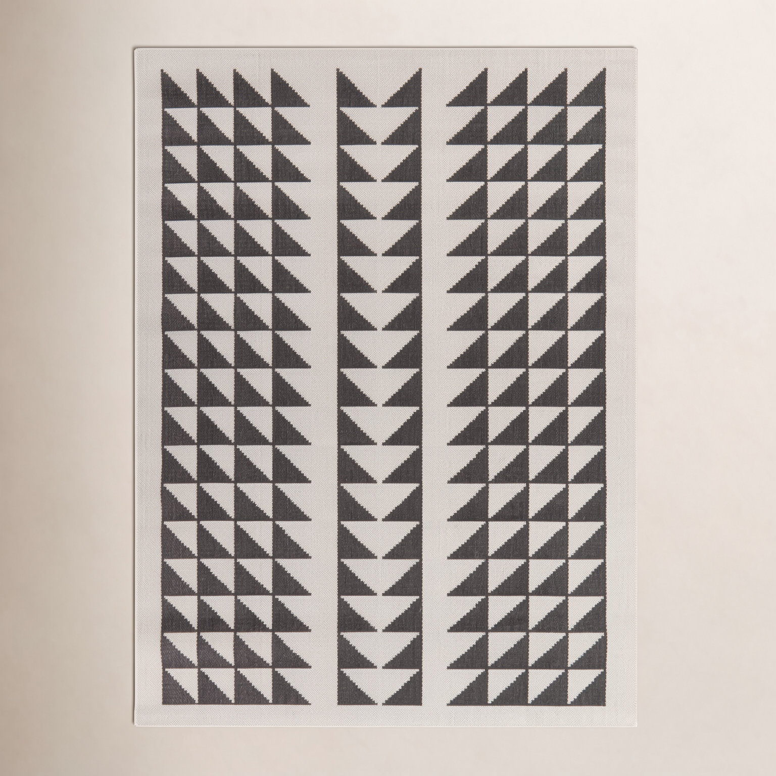 Maltby Black Cream Flatweave Geometric Rug, Rectangle 7'10" x 10'