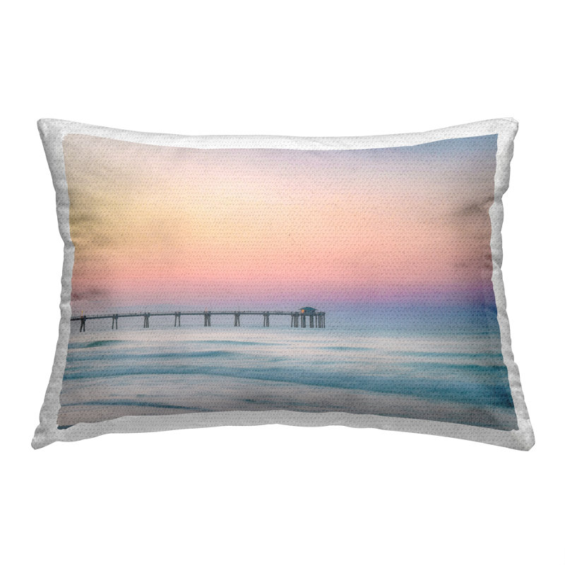 Coussin d'extérieur Sunset Beach Pier par Daniel Sproul