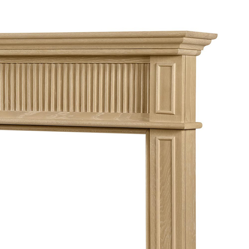 Ensemble de manteau de cheminée en bois Country Living Napier | Ouverture 48 po x 41 po | 66 po x 53,5 po, Teinte délavée