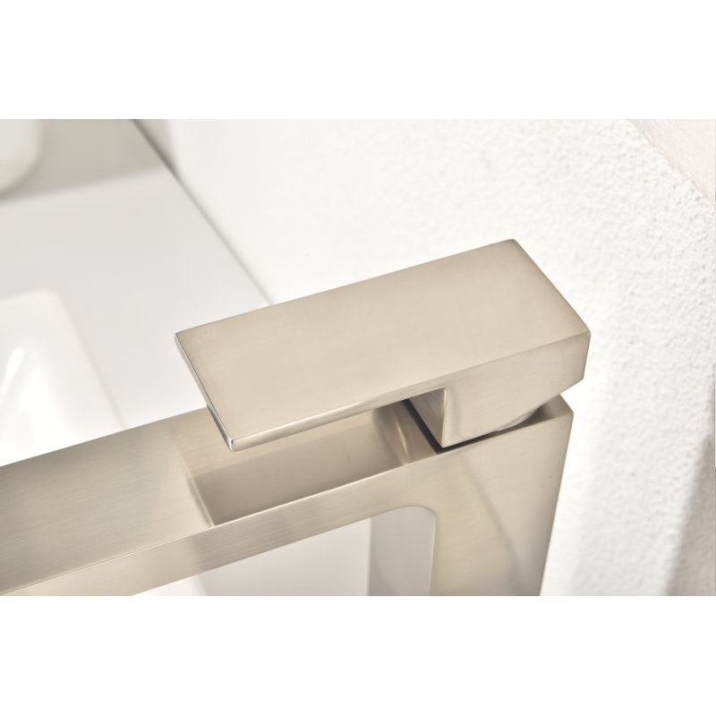 Robinet de lavabo pour salle de bain à grande cuve à poignée simple Icon Collection - nickel brossé