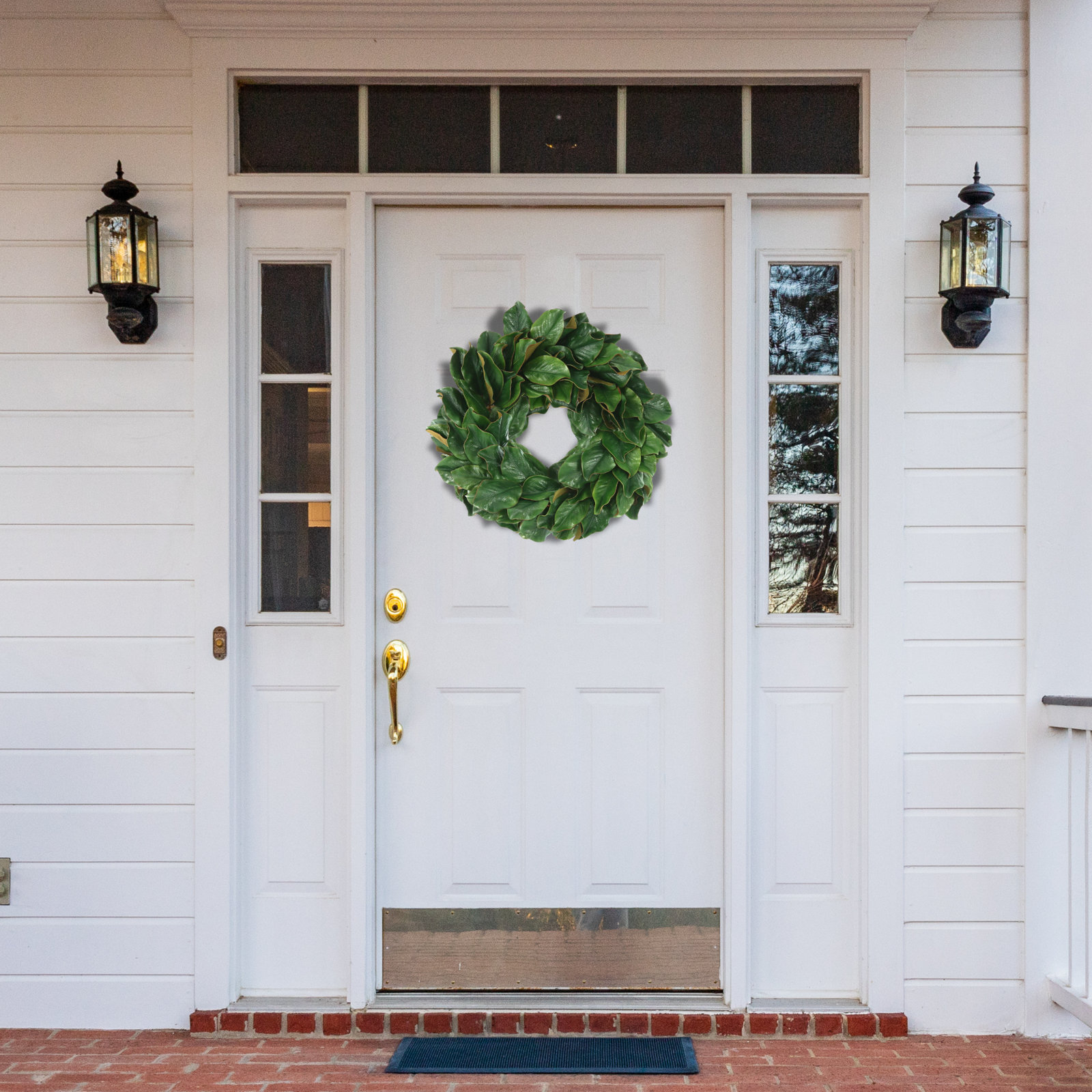 Joannette 24" Magnolia Leaf Wreath