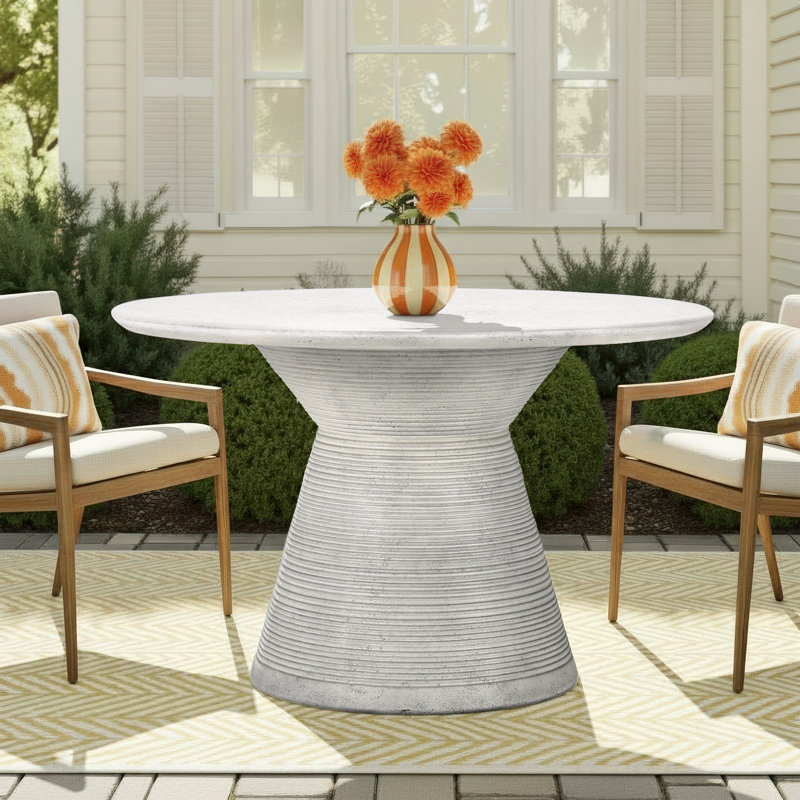 Grecia Dining Table