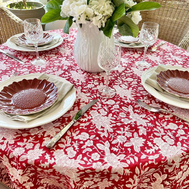 Carmen Round Tablecloth, 60" Round