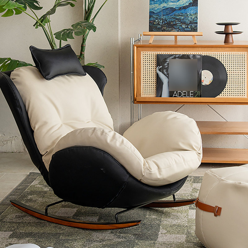 Aldora, Black