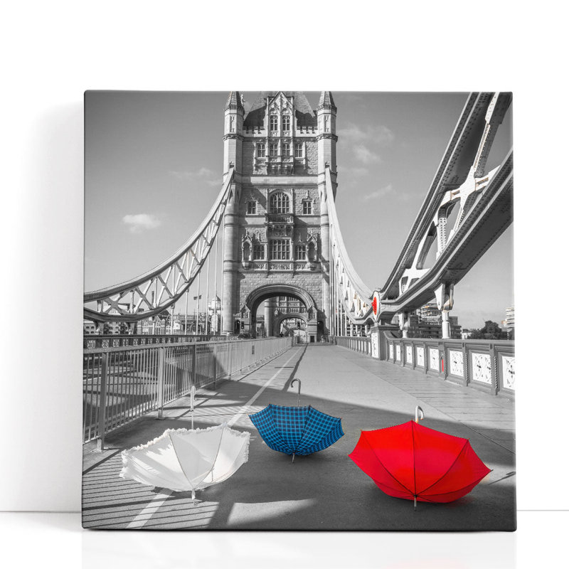 «Colorful Umbrellas on Tower Bridge», reproduction d'art sur toile, H 24 po x l 24 po