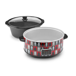 Starwars 7-qt. Digital Slow Cooker