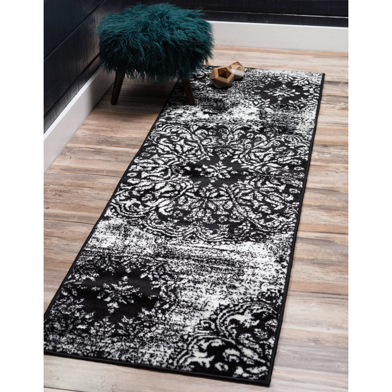 Tapis floral Brandt, Tapis de couloir 3 pi 3 po x 19 pi 8 po, Noir / blanc