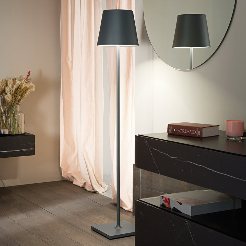 Poldina Pro XXL Floor Lamp, Black