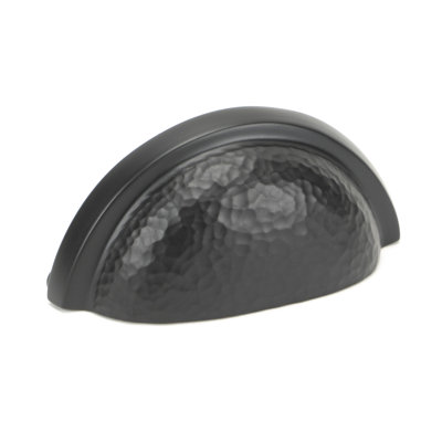 Hammered Regency 7.5 cm centre Cup Handle