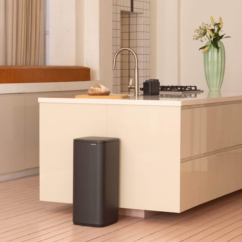 Poubelle Bo Touch, 8 gallons (30 litres), Gris infini minéral
