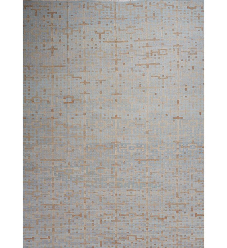 Geometric Area Rug in Light Gray/Brown