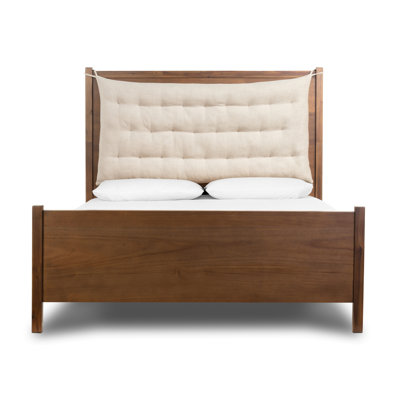 Soline Upholstered Bed