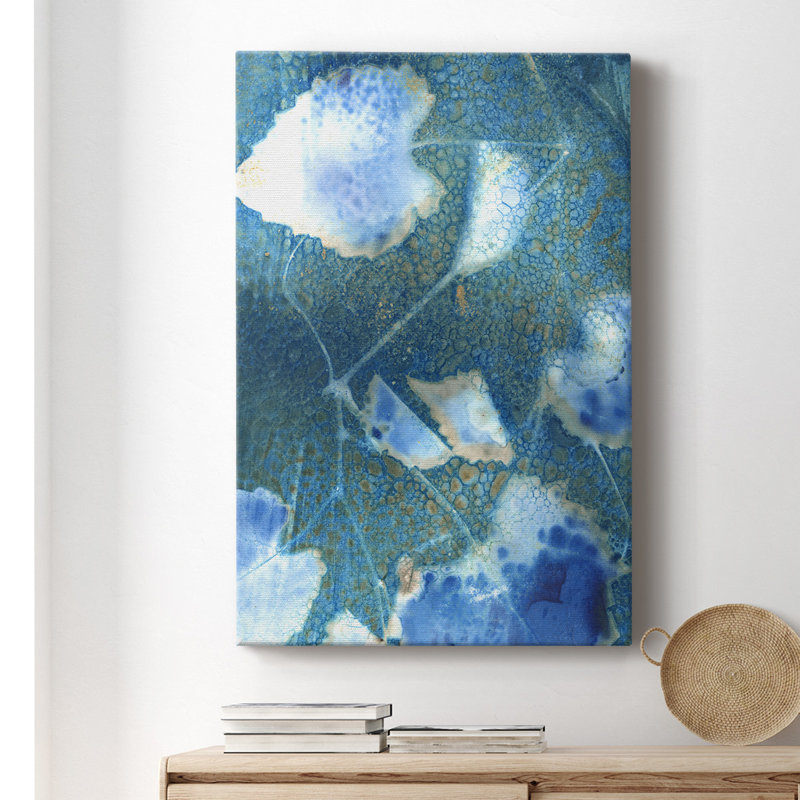 «Cyanorph Leaves I» - peinture sur toile tendue, H 60 po x l 40 po x P 1 po