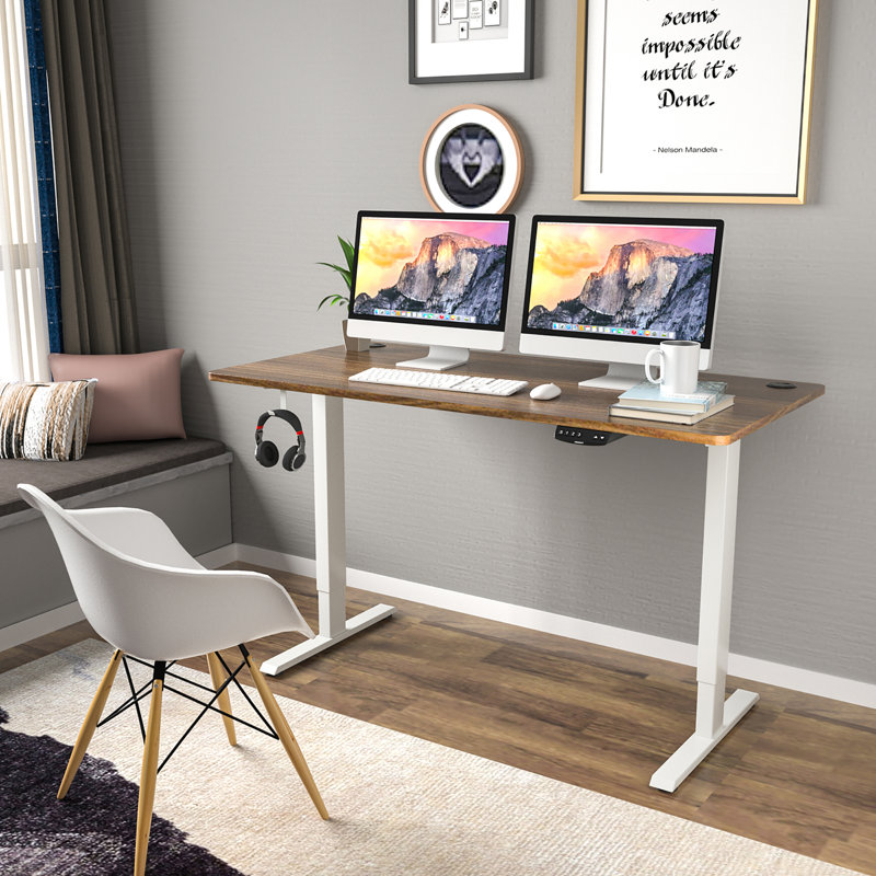 Bureau debout à hauteur ajustable Studley, H 47,3 po x l 55 po x P 28 po, Noyer / blanc
