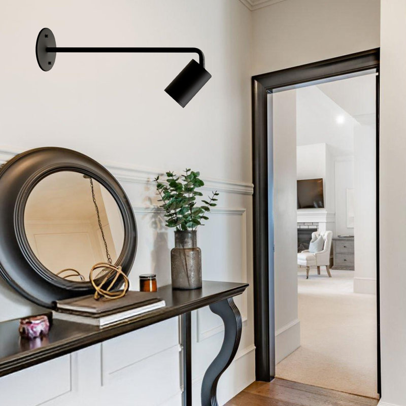 «Applique murale convertible Kuzco Lighting Barclay - Design noir élégant pour les espaces modernes»