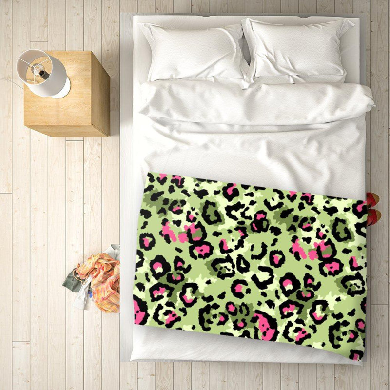 Lockesburg Plain Weave / Muslin Throw Blanket