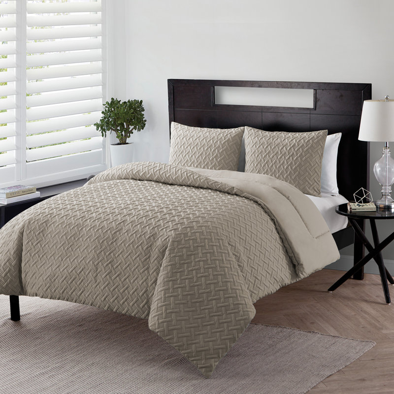 Ensemble d'édredon embossé 2 pièces Nina II, Édredon pour très grand lit + 2 très grandes ta, Taupe