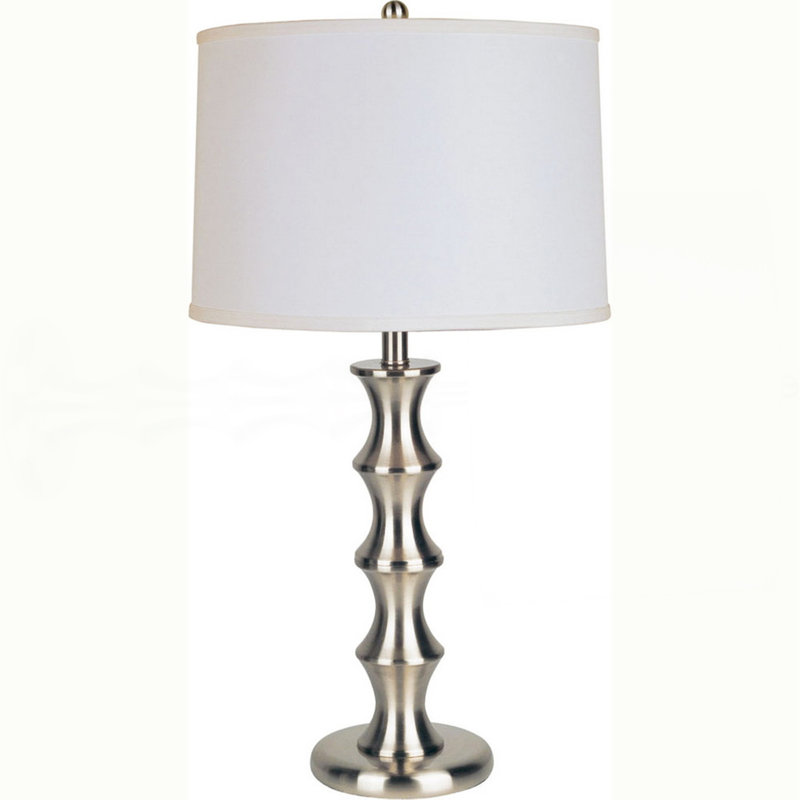 Lampe de table haute en acier 29,5 po avec finition nickel satiné, abat-jour en lin