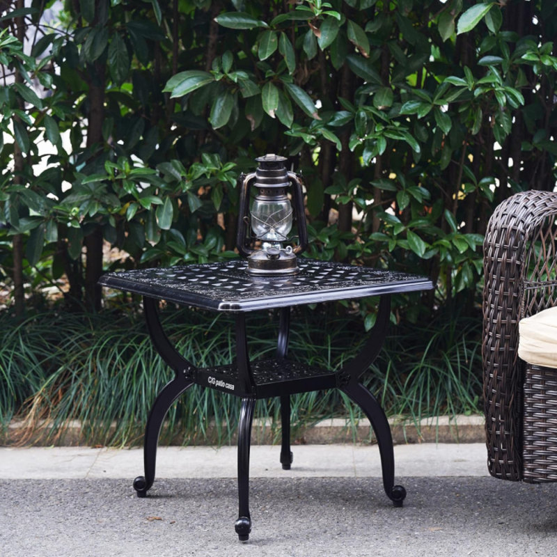 Table de conversation en aluminium Britteney
