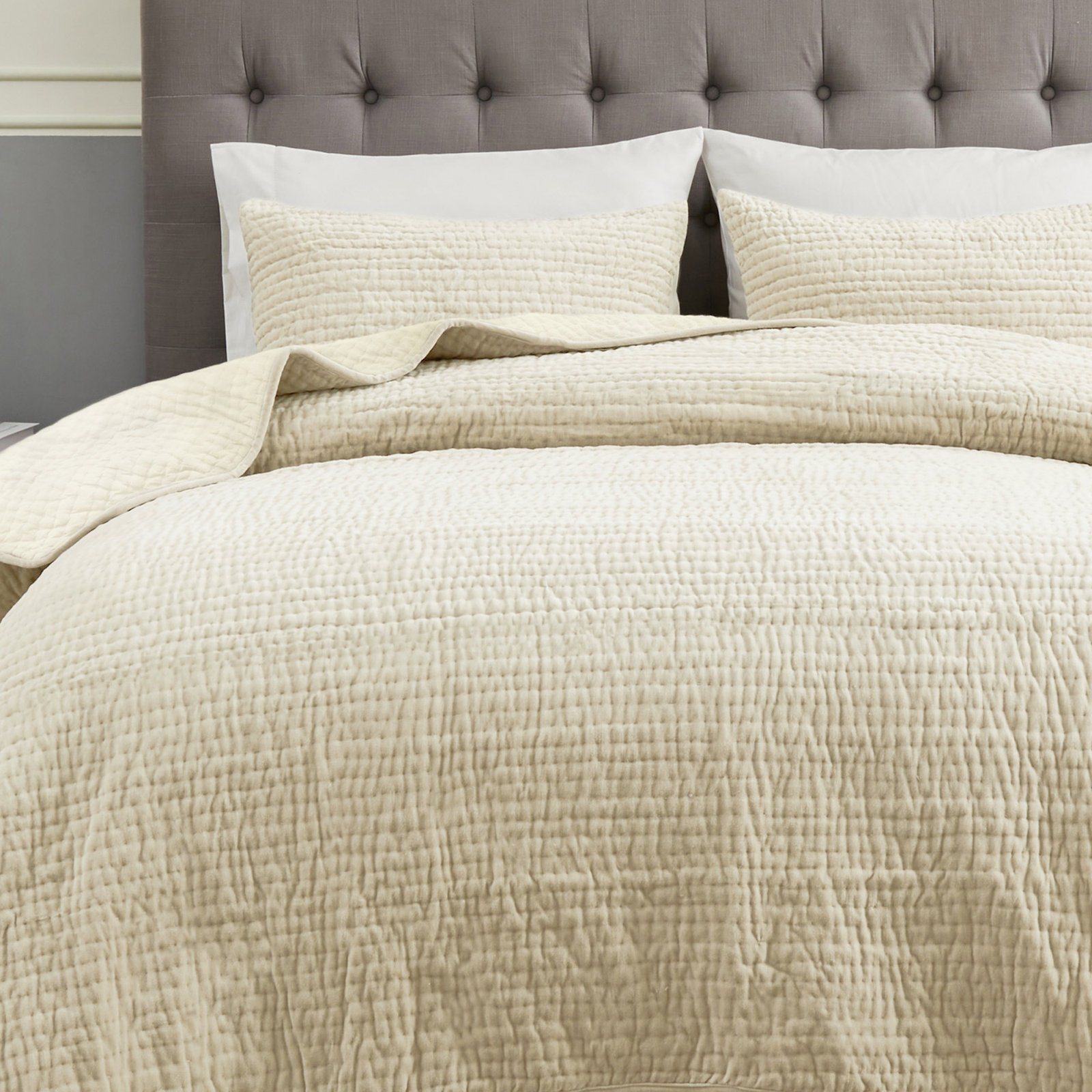 Chambord Cotton Quilt Set, King Quilt + 2 King Shams, Ivory