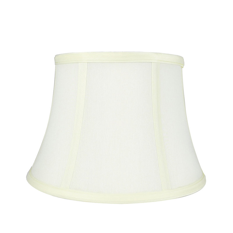Abat-jour cloche en soie/chantoung H 7 po x l 10 po (araignée), Crème