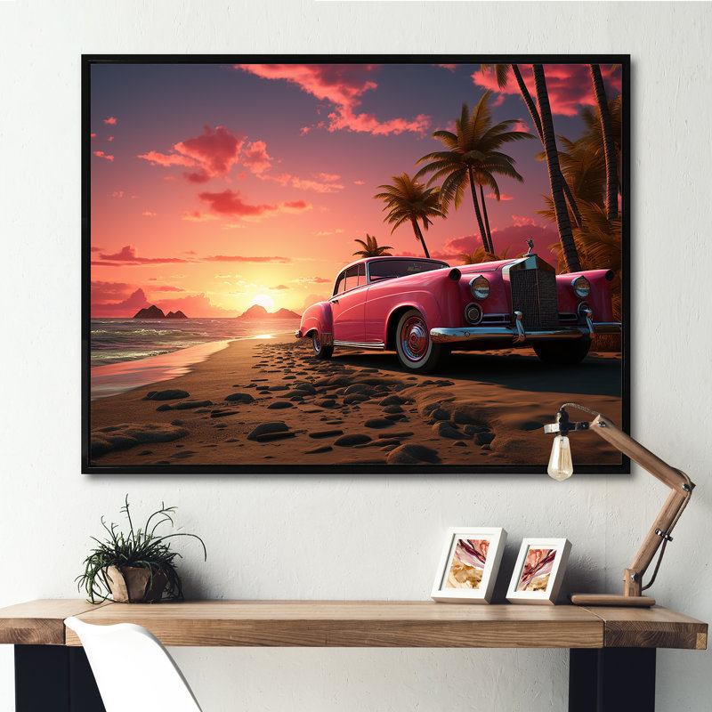 Rose Cadillac sur la plage au coucher du soleil I - voiture, art mural américain ancien, Cadre flottant noir