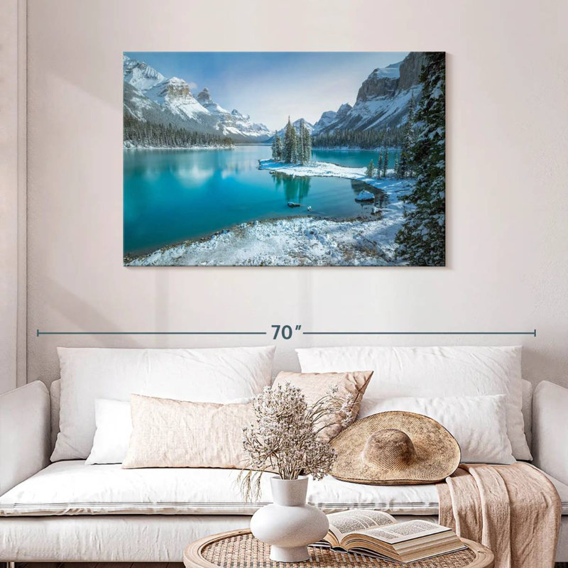 Spirit Island en hiver, H 30 po x l 45 po