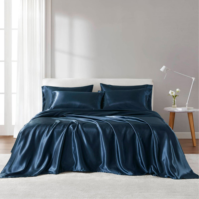 Ensemble de draps Satin Luxury, Couvre-lit grand + 5 pièces supplémentaires