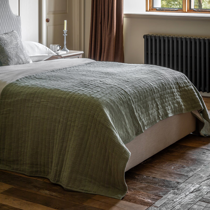 No Pattern Bedspread, Green