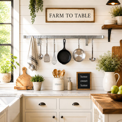 Premier Handcrafted Wall Mounted Pot Rack