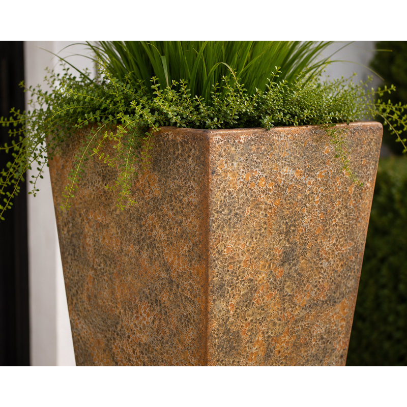 20 in. Malibu Square - Volcanic Rust