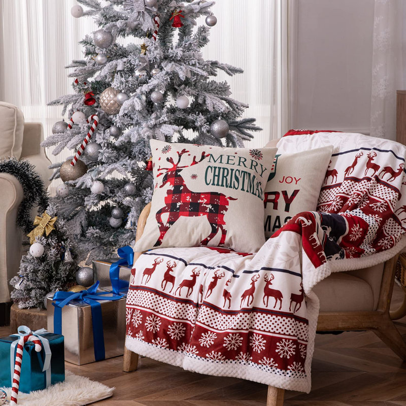 Coussins décoratifs de Noël 18 po (ensemble de 4)