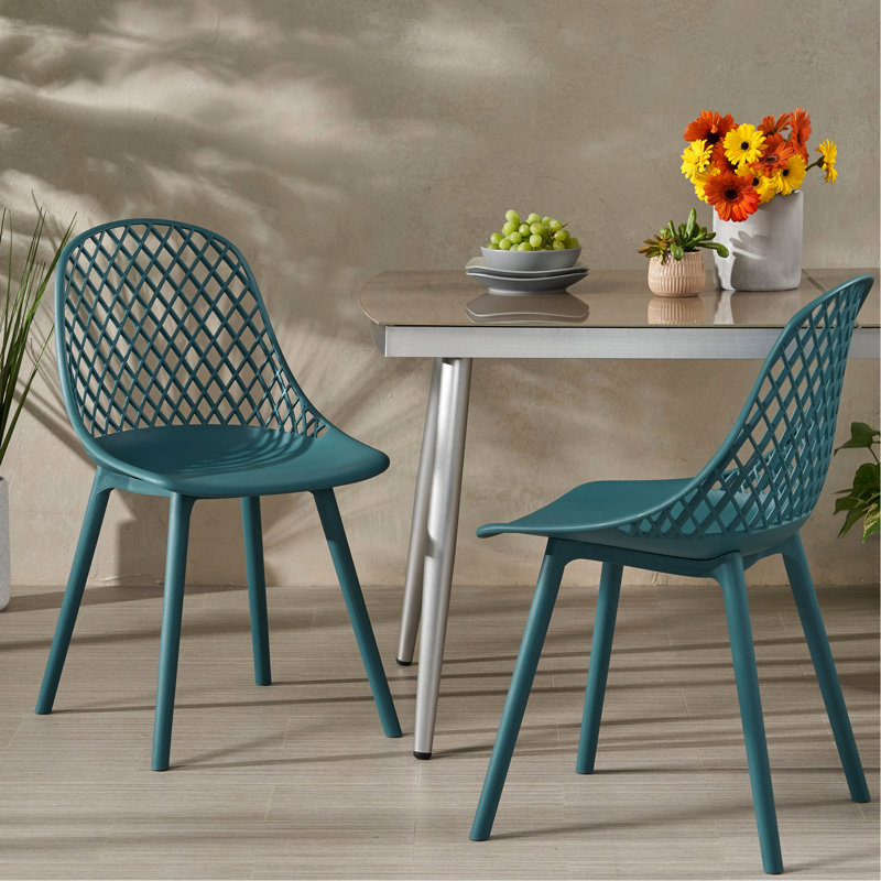 Chaise Weather Lily
