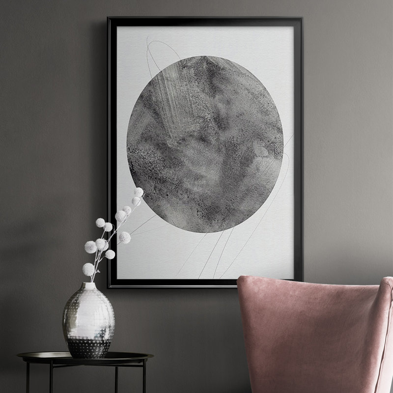 Graphite Moon II, reproduction encadrée de qualité supérieure - prête à être accrochée, H 42,5 po x l 30,5 po, Noir