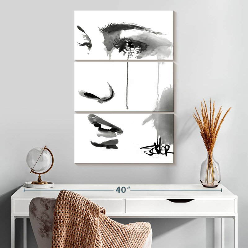 Define, 32" H x 20" W