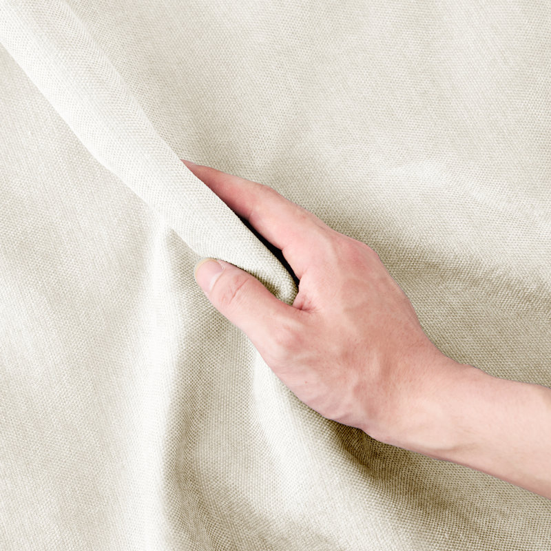 Beige rembourré à quatre places en chenille, équipé d'un coussin lombaire amovible, d'un dossier ergonomique et d'une structure en bois de qualité assortie durable en chenille, sièges et coussins