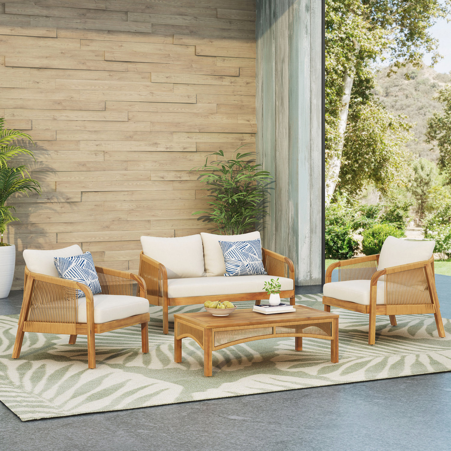 Fiora 4-Person Acacia Patio Seating Group