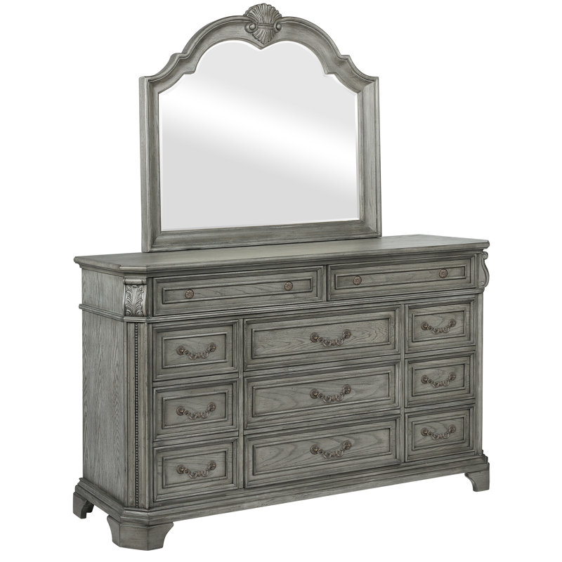Belknap 5 - Drawer Dresser