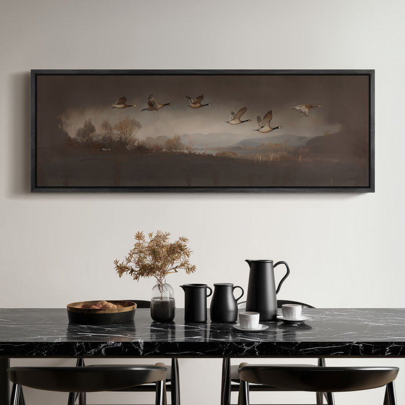 «Flying Geese Over Autumn Wetlands for Study Room», art mural, H 20 po x l 60 po, Noir