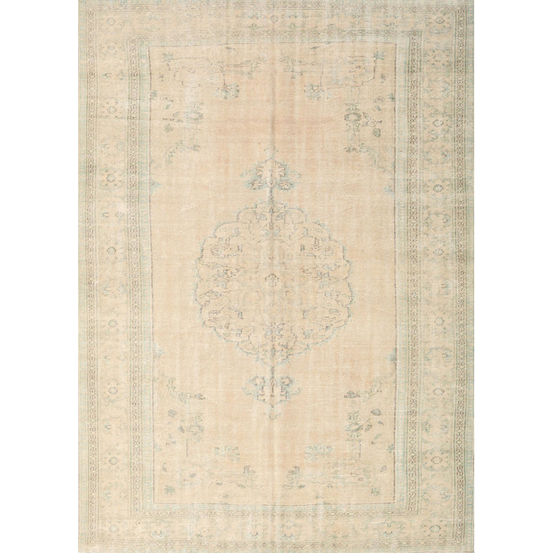 Wool Oriental Indoor Rug, Rectangle 5' x 7'