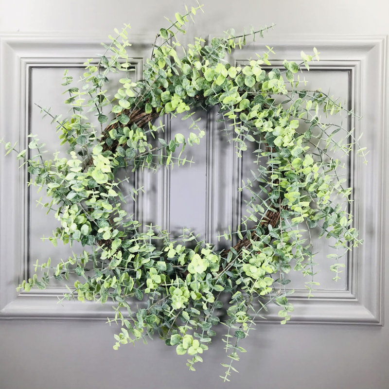 Couronne artificielle en polyester 24 po Arty Eucalyptus