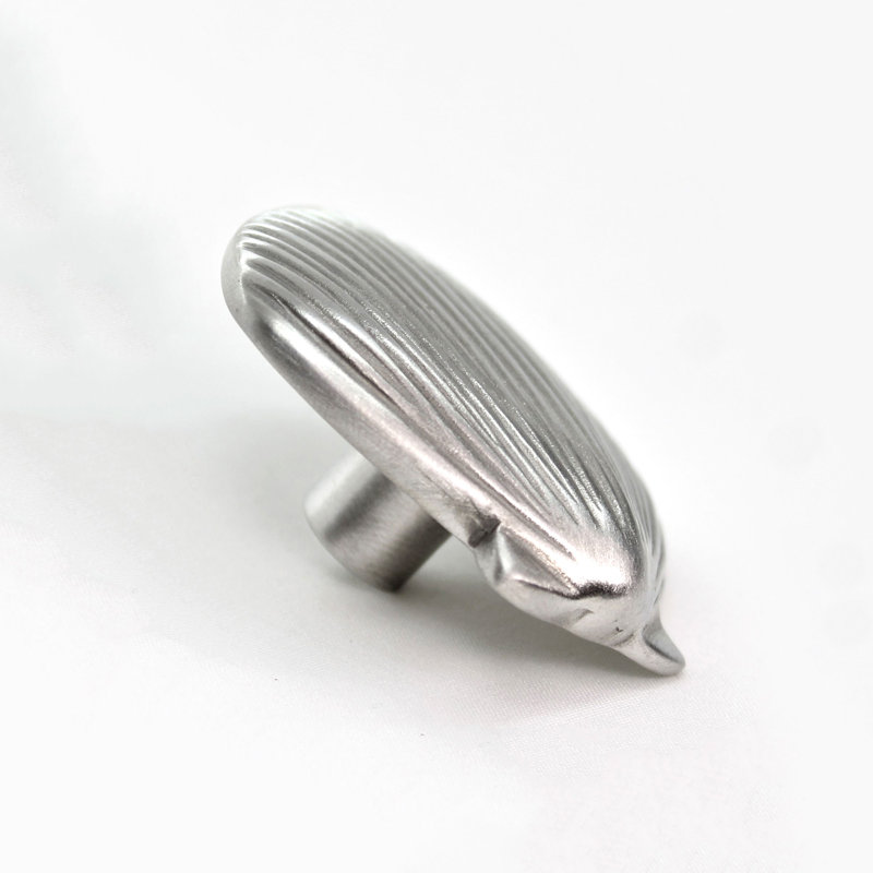 1 1/2" Seashell Knob, 1, 2" L x 2" W, Brushed Nickel