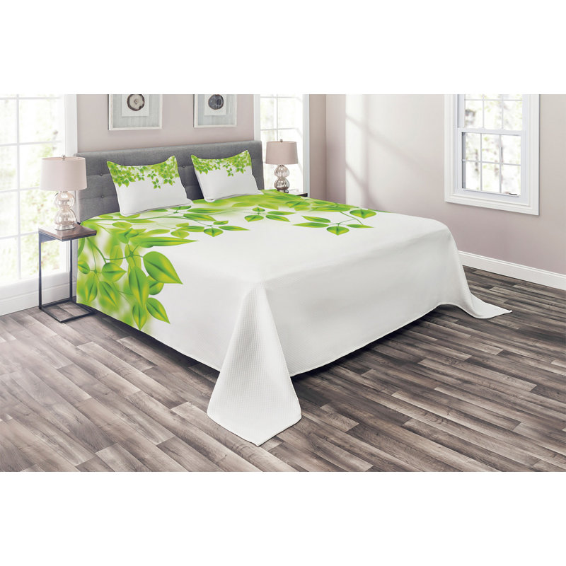 Farmhouse / Country Polyester Floral Coverlet
