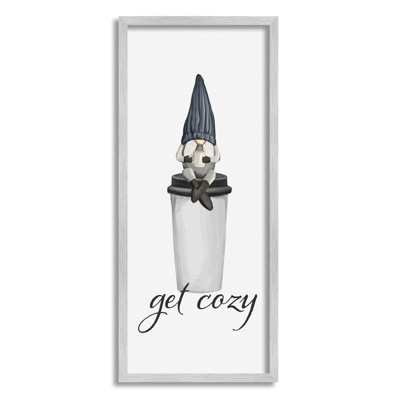 «Get Cozy» en train de siroter un gnome, estampe numérique par Ziwei Li, H 24 po x l 10 po x P 1,5 po